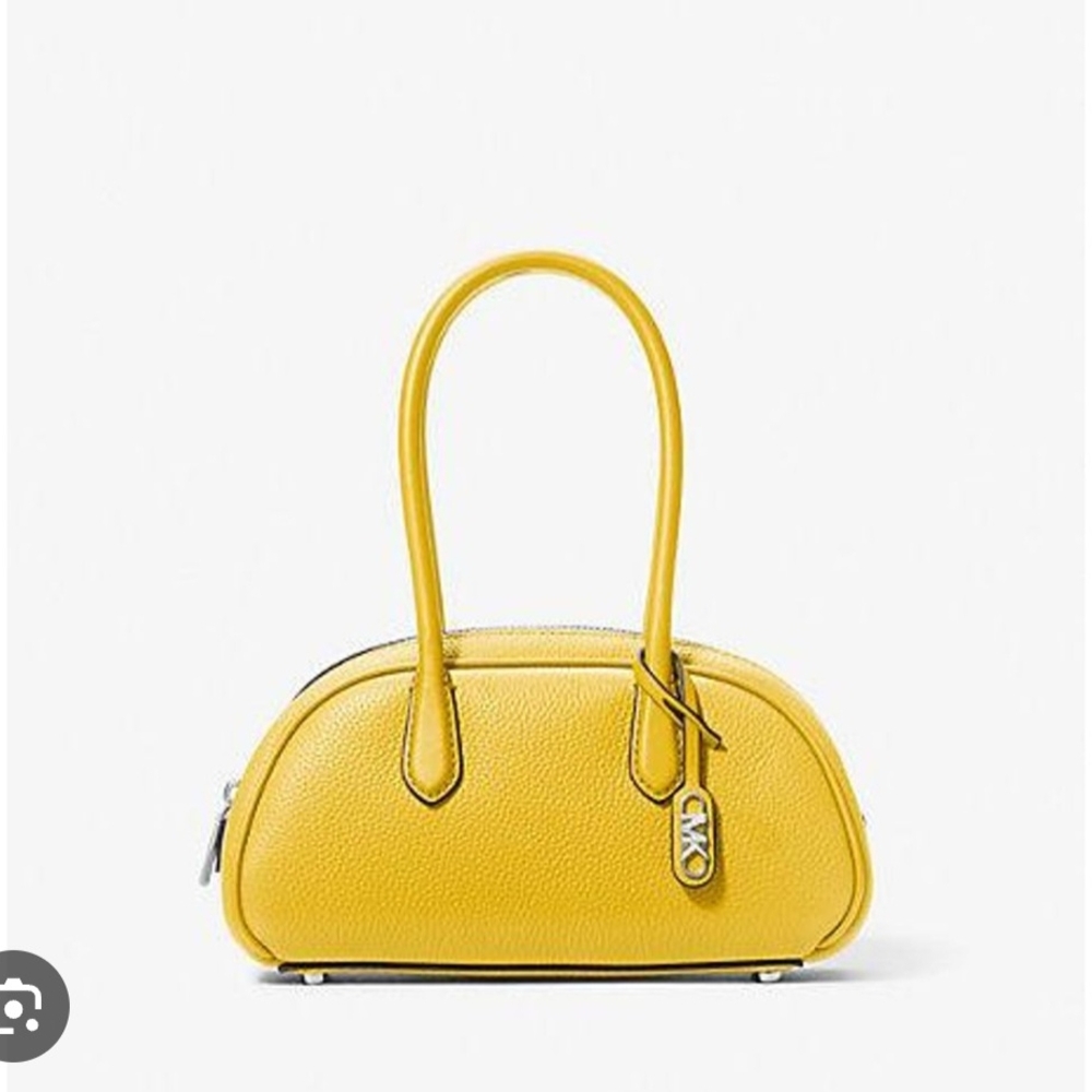Bundle Of 4 Bags!